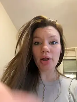 Snapshot of justmila chatting on December 2024 10:28:02 AM justmila online show from December 2024 10:28:02 AM