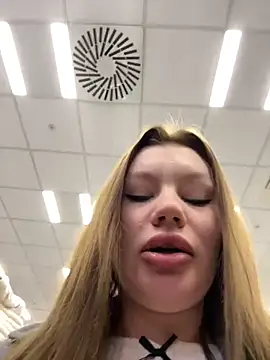 Snapshot of justmila chatting on December 2024 02:22:02 PM justmila online show from December 2024 02:22:02 PM