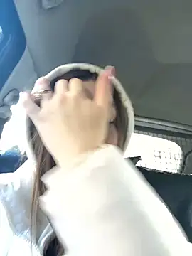 Snapshot of justmila chatting on December 2024 10:34:01 AM justmila online show from December 2024 10:34:01 AM