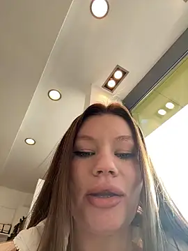 Snapshot of justmila chatting on December 2024 01:17:02 PM justmila online show from December 2024 01:17:02 PM