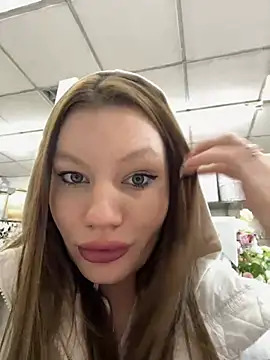 Snapshot of justmila chatting on December 2024 10:53:02 AM justmila online show from December 2024 10:53:02 AM