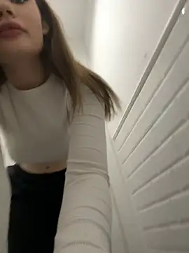 Snapshot of justmila chatting on January 2025 11:43:02 AM justmila online show from January 2025 11:43:02 AM