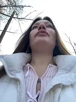 Snapshot of justmila chatting on January 2025 02:14:01 PM justmila online show from January 2025 02:14:01 PM