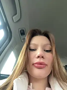 Snapshot of justmila chatting on January 2025 09:40:02 AM justmila online show from January 2025 09:40:02 AM