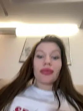 Snapshot of justmila chatting on February 2025 10:32:01 PM justmila online show from February 2025 10:32:01 PM