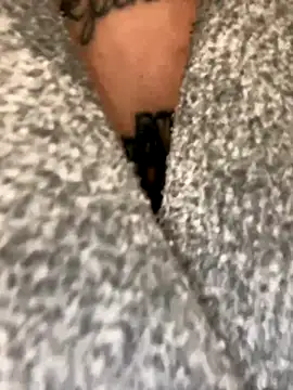 Snapshot of justmila chatting on October 2025 11:40:01 AM justmila online show from October 2025 11:40:01 AM