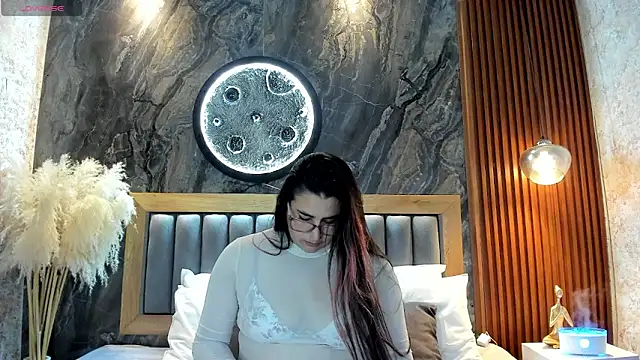 BellaPeers  online show from May 2026 11:47:01 AM