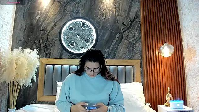 BellaPeers  online show from May 2026 10:44:01 AM
