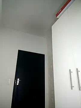 Shria107 online show from December 2025 07:42:02 PM