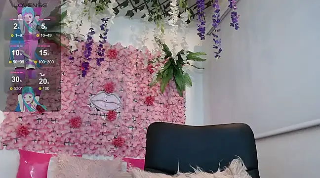 Snapshot of BLONDE_SEXYHOT chatting on March 2025 05:11:01 AM BLONDE SEXYHOT online show from March 2025 05:11:01 AM