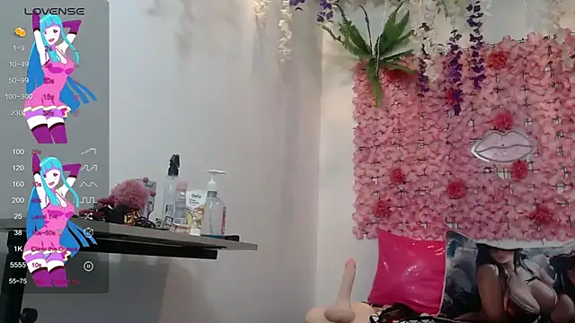 Snapshot of BLONDE_SEXYHOT chatting on March 2025 09:32:02 AM BLONDE SEXYHOT online show from March 2025 09:32:02 AM