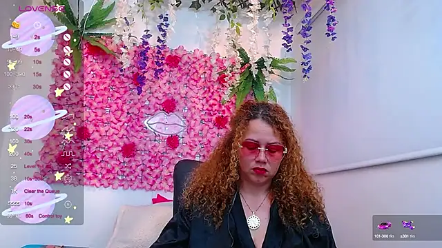 Snapshot of BLONDE_SEXYHOT chatting on March 2025 08:51:01 AM BLONDE SEXYHOT online show from March 2025 08:51:01 AM