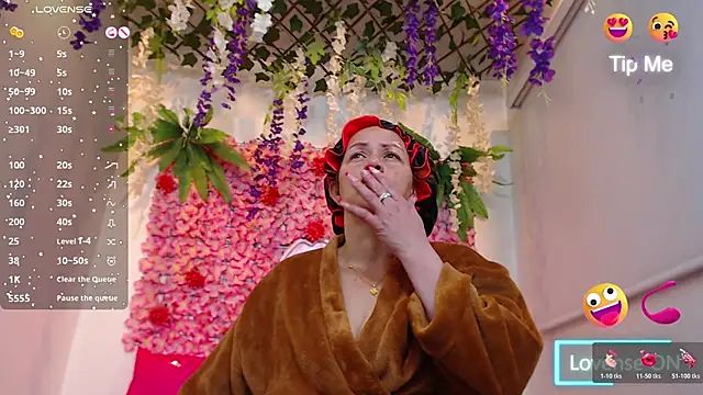 Snapshot of BLONDE_SEXYHOT chatting on January 2026 11:48:02 AM BLONDE SEXYHOT online show from January 2026 11:48:02 AM