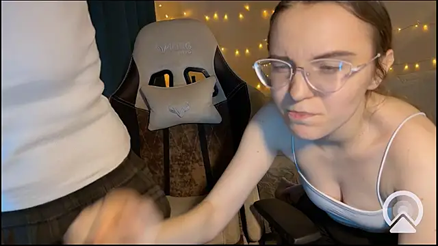 velvetvalkyries online show from February 2025 06:20:02 PM