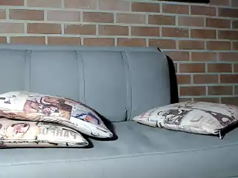 Snapshot of MaximoTorricelli chatting on January 2025 06:25:01 PM MaximoTorricelli online show from January 2025 06:25:01 PM