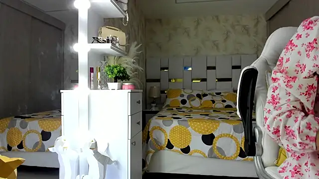 Snapshot of cherryfox88 chatting on September 2025 12:55:01 AM cherryfox88 online show from September 2025 12:55:01 AM