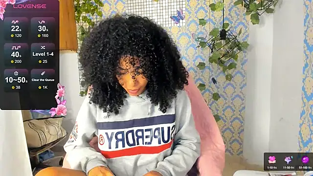 Snapshot of sasha_fox00 chatting on December 2024 08:15:02 PM sasha fox00 online show from December 2024 08:15:02 PM