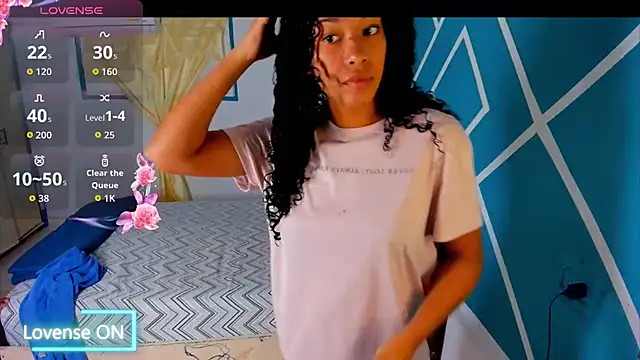 Snapshot of sasha_fox00 chatting on September 2025 04:28:01 AM sasha fox00 online show from September 2025 04:28:01 AM