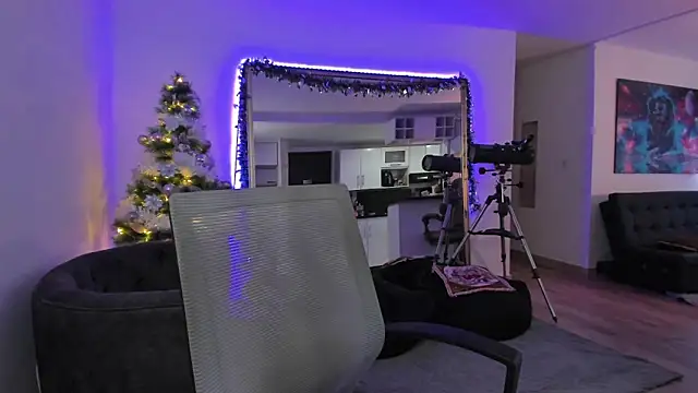 Snapshot of aaroncolombia chatting on December 2024 11:55:01 AM aaroncolombia online show from December 2024 11:55:01 AM