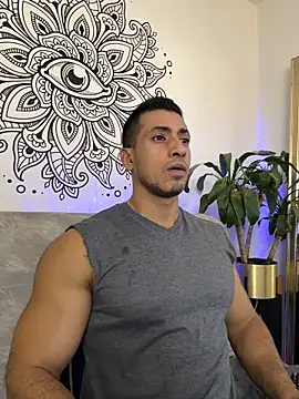 Snapshot of aaroncolombia chatting on October 2025 10:44:02 PM aaroncolombia online show from October 2025 10:44:02 PM