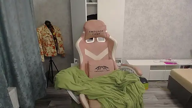 sweetserenity5 online show from February 2025 08:37:01 PM