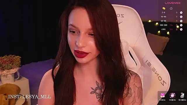 wowmolly online show from February 2025 06:20:01 PM