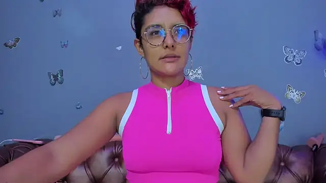 Kaira mosse online show from May 2026 10:53:02 AM