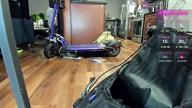 Snapshot of aaron_s_x chatting on January 2025 04:55:01 AM aaron s x online show from January 2025 04:55:01 AM