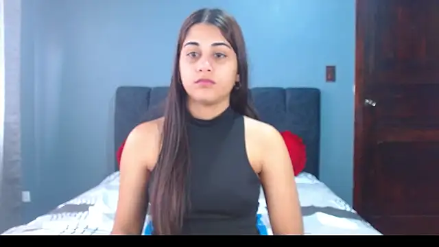 MiaOrtizCam online show from February 2025 03:29:01 PM