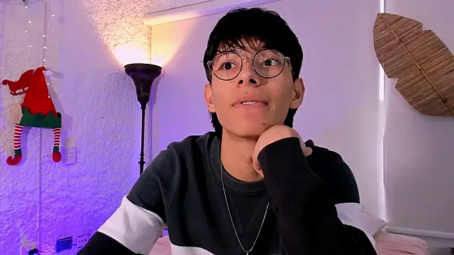 alexandersawyer online show from December 2024 12:06:01 PM