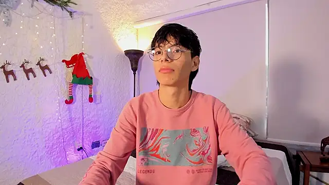 alexandersawyer online show from December 2024 11:47:01 AM