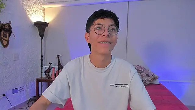 alexandersawyer online show from March 2025 03:45:01 AM