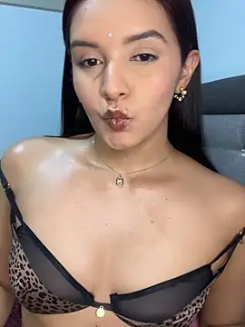 Melanyprada online show from May 2026 09:36:01 AM