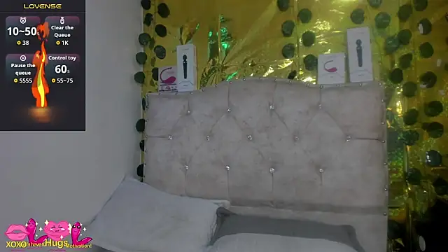 Snapshot of cristalconnorr chatting on May 2026 03:07:02 PM cristalconnorr online show from May 2026 03:07:02 PM