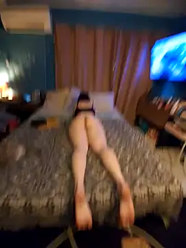 CoelhinhaGostosa online show from December 2024 08:38:01 PM