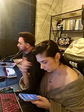 CoelhinhaGostosa online show from December 2025 08:23:01 AM