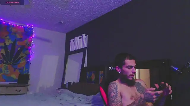 Snapshot of XMeF10 chatting on December 2024 01:54:01 AM XMeF10 online show from December 2024 01:54:01 AM