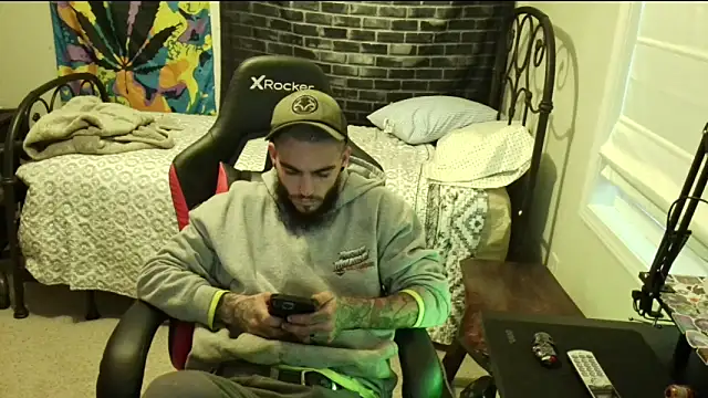 Snapshot of XMeF10 chatting on January 2025 09:51:02 PM XMeF10 online show from January 2025 09:51:02 PM