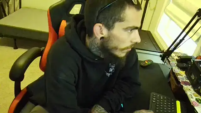 Snapshot of XMeF10 chatting on February 2025 09:37:01 PM XMeF10 online show from February 2025 09:37:01 PM