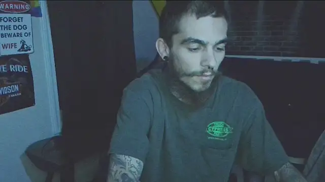 Snapshot of XMeF10 chatting on March 2025 10:03:02 AM XMeF10 online show from March 2025 10:03:02 AM