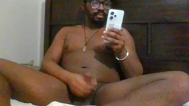 Snapshot of Hotcock100 chatting on November 2025 10:33:02 PM Hotcock100 online show from November 2025 10:33:02 PM