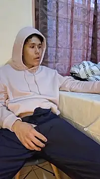 Snapshot of Brencuz chatting on February 2026 01:52:01 PM Brencuz online show from February 2026 01:52:01 PM