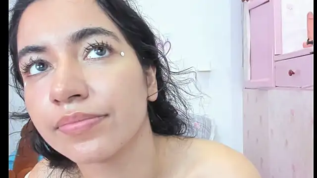 Snapshot of Katiaflex chatting on March 2025 04:15:02 AM Katiaflex online show from March 2025 04:15:02 AM