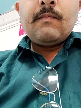 Snapshot of Akhil3290 chatting on March 2025 07:31:02 AM Akhil3290 online show from March 2025 07:31:02 AM