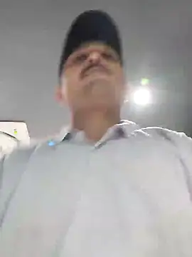 Snapshot of Akhil3290 chatting on March 2025 03:59:01 PM Akhil3290 online show from March 2025 03:59:01 PM