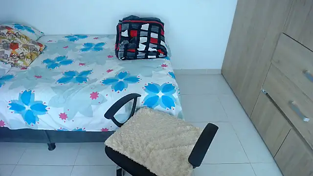 Snapshot of miajoseph_ chatting on September 2025 04:28:01 AM miajoseph online show from September 2025 04:28:01 AM