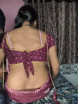 Snapshot of Shivani_Mumbai85 chatting on December 2025 05:40:02 PM Shivani Mumbai85 online show from December 2025 05:40:02 PM