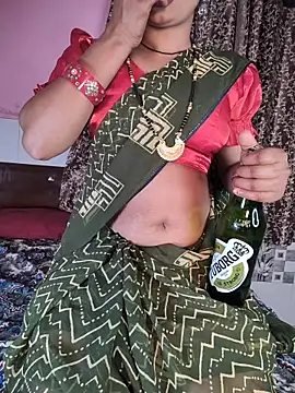 Snapshot of Shivani_Mumbai85 chatting on January 2026 05:26:02 PM Shivani Mumbai85 online show from January 2026 05:26:02 PM