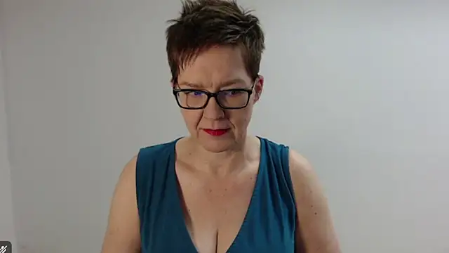 Snapshot of Sofie69Velvet chatting on February 2026 05:29:01 PM Sofie69Velvet online show from February 2026 05:29:01 PM