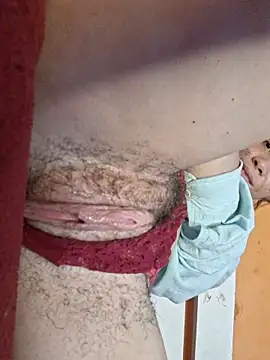 Snapshot of HelenHoltz chatting on March 2026 03:01:02 AM HelenHoltz online show from March 2026 03:01:02 AM